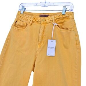 Judy Blue NWOT 29 / 9 Wide Leg Crop Jeans Sunshine Yellow Braided Waist Summer